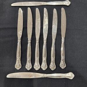 Godinger Grand Master Silver Plated Flatware 8 Dinner Knives Ornate Vintage